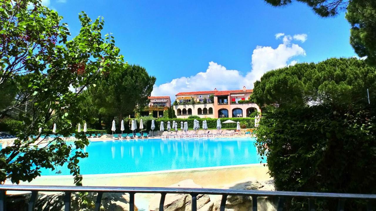 Charmant T2 Climatise Avec Belle Vue , Golf De Pont-Royal Mallemort Exterior photo